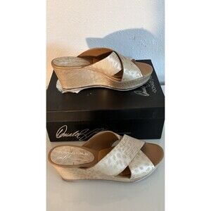 Donald J Pliner Franz Wedge Sandals Gold Desert Rose Metallic Size 7.5 New W Box